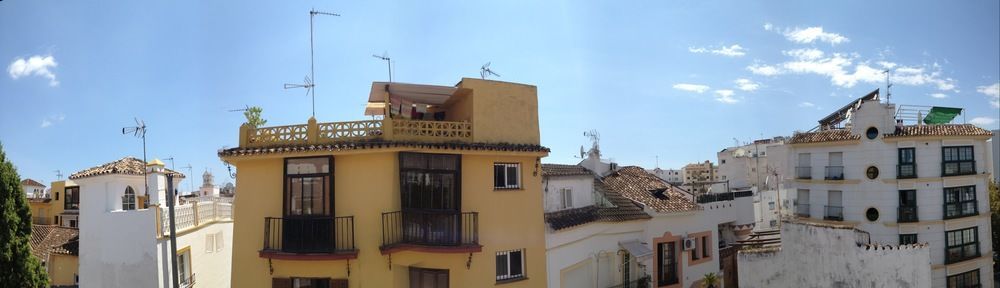 Hostal The Monkey Room Marbella Exteriör bild