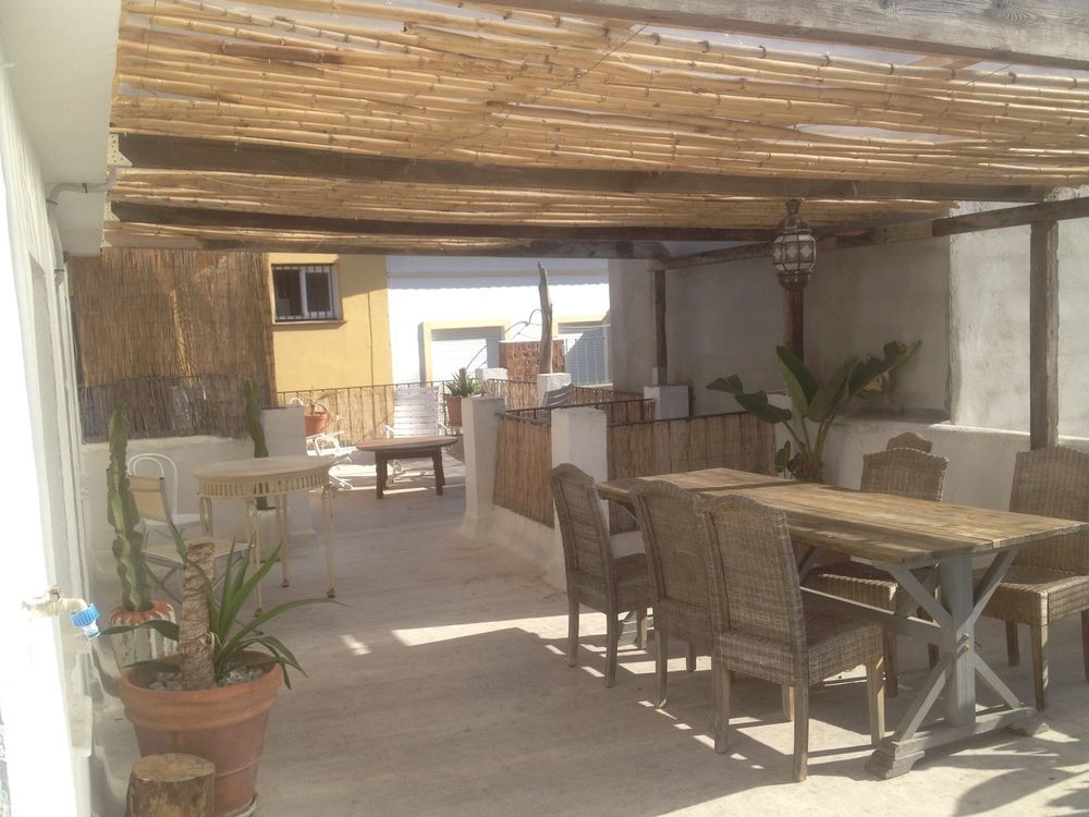 Hostal The Monkey Room Marbella Exteriör bild